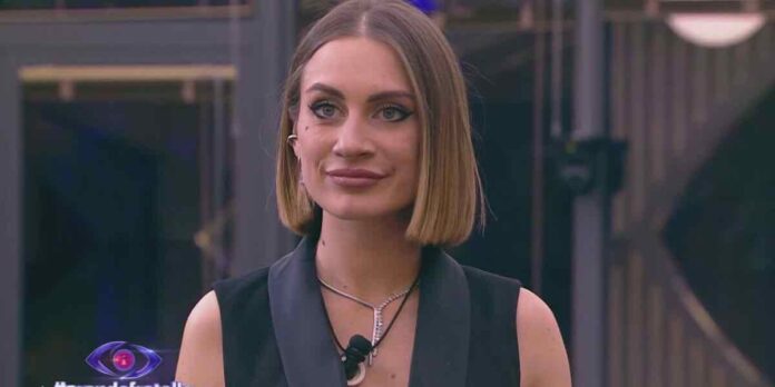 Nikita Pelizon a Verissimo: 