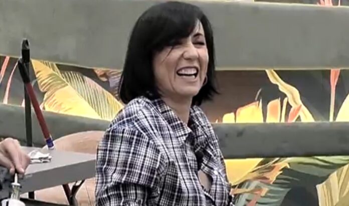 L'ex 'Non è la Rai' Pamela Petrarolo abbandona il Grande Fratello poco prima della diretta, motivi personali: cos'è successo?