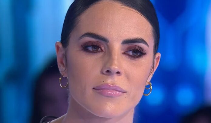 ''La vita non è sempre giusta'': l'ex velina Shaila Gatta eliminata a sorpresa dal GF durante l'ultima diretta, la sua reazione fa parlare