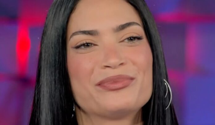 ''Non volevo una relazione ma con lui è la storia della mia vita'': Elodie racconta in tv quanto è innamorata di Andrea Iannone