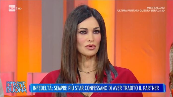 ''Si sapeva che Totti aveva un debole'': Manuela Arcuri spiega in diretta tv perché non ha costruito una famiglia con l'ex calciatore