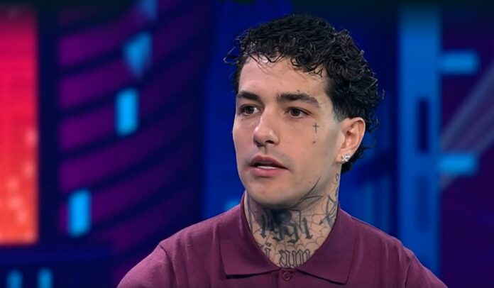 ''Lei è molto impegnativa, io sono abituato a non rendere conto a nessuno'': Tony Effe in tv rivela che la storia con la De Lellis è diversa