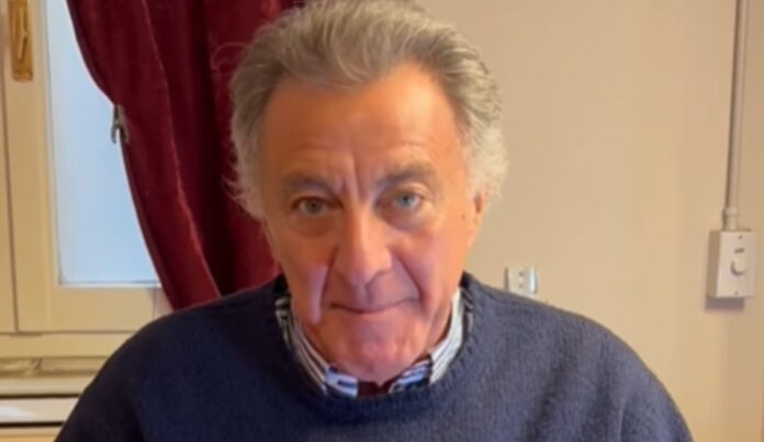 ''Non mi perdonerò di aver lasciato mia moglie incinta di 3 mesi'': Luca Barbareschi ammette di aver fatto una cosa terribile