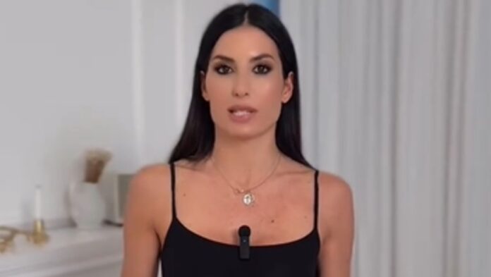 ''Non mi alleno mai in palestra, solo a casa 15-20 minuti massimo'': le parole di Elisabetta Gregoraci stupiscono