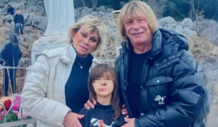''Maria odia la danza, suona la batteria ed è capitana di una squadra di calcio'': la figlia di Carmen Russo ha interessi diversi dai genitori