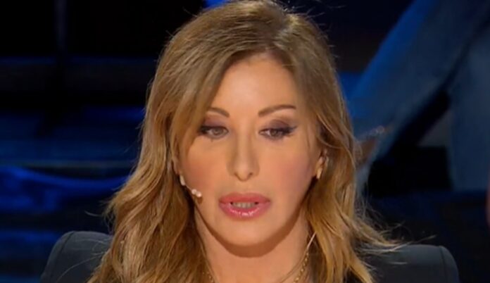 ''Ho perdonato mio padre biologico, ma non lo stimo'': Sabrina Salerno rivela il gesto fatto 4 mesi prima della morte del genitore