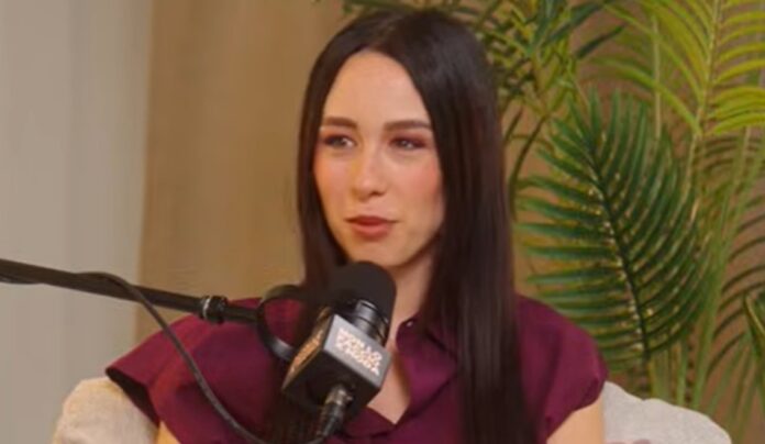 ''I miei genitori come nonni non possono esserci come vorrei, mi fa soffrire'': Aurora Ramazzotti spiega perché ha preso una tata per il figlio