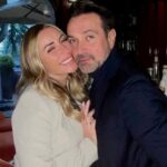 ''Una festa per pochi intimi, in abito bianco con mia figlia Ginevra che ci porta le fedi'': Karina Cascella annuncia le nozze e svela la data